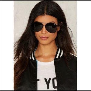 Quay Australia Vivienne 126 Sunglasses